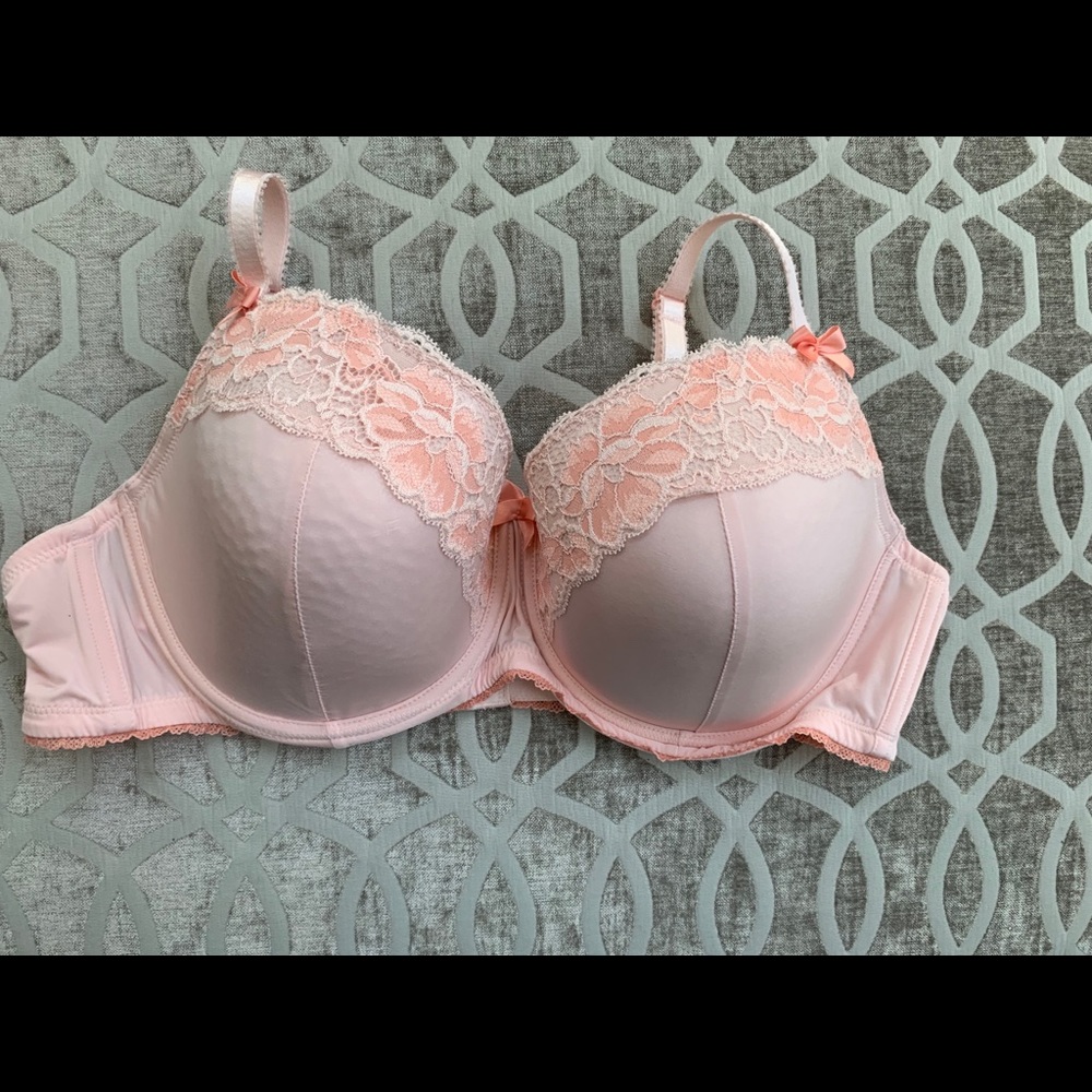 Sexy peach bra plus size